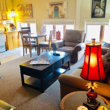 Galena Penthouse Overlooking Main Street With Free Off Street Parking Exteriér fotografie